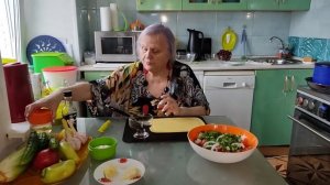 Окорочка с кабачком в пароварке.