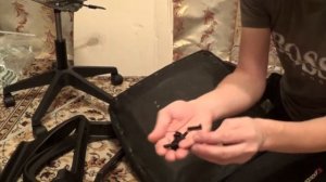 Собираю офисный стул "Бюрократ".