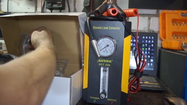 ОБЗОР дымогенератора AUTOOL SDT206 смотреть онлайн