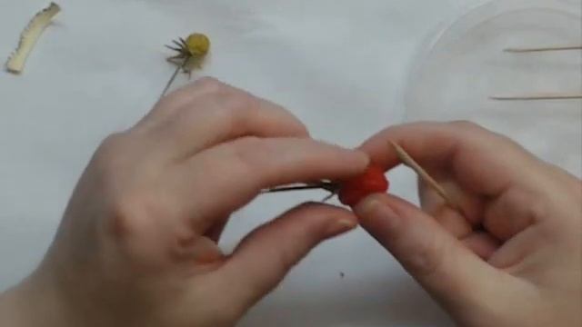 Кустики малины в смешанной технике смотреть онлайн