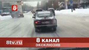 «Железный дровосек» ездит по Москве с топором