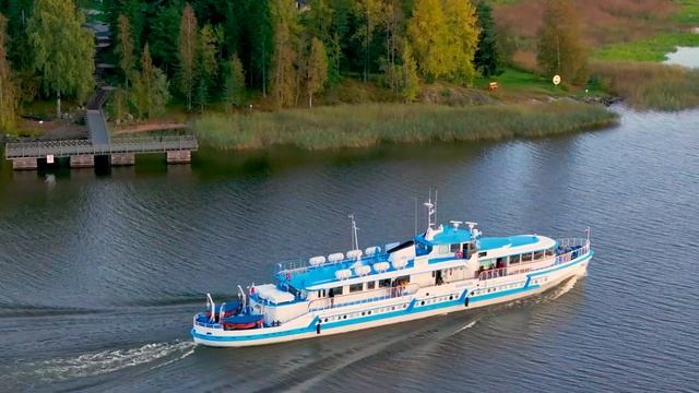 На осеннем фарватере в Ладожских шхерах | On the autumn fairway in the Ladoga skerries смотреть онлайн