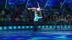 Мария Петрова и Алексей Тихонов. Фрагмент выпуска от 12.01.2014