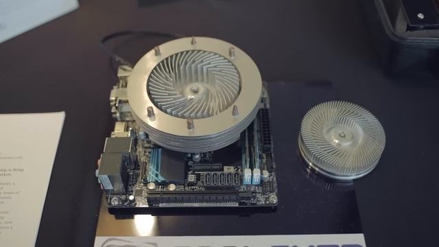 NEW Kinetic Cooler & Bluetooth PSU Monitor [COOLER MASTER] смотреть онлайн