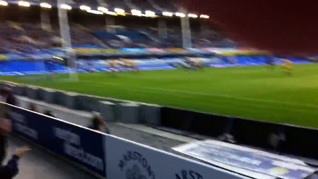 Steven Naismith second goal of three during Tony Hibbert's testimonial смотреть онлайн