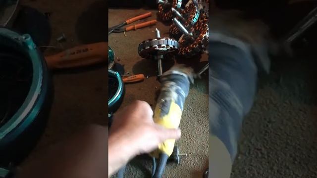 Так в Италии добывают медь! смотреть онлайн