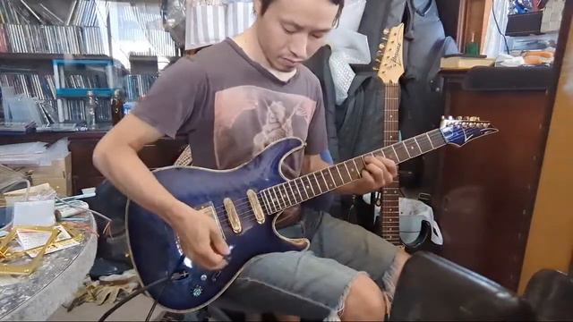 #Ibanez SA360QM 3H MOD gold & blue смотреть онлайн