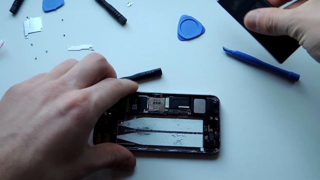 Как я убил свой iPhone | Замена батареи iPhone 5s | 2017 смотреть онлайн