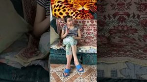 БЕЗУМНЫЙ ПАША. ИРИШКА ЧИКИ ПИКИ ОТПРАВЛЯЕТ МЕНЯ В МАГАЗИН ЗА ЖРАТВОЙ.