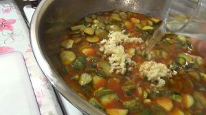 Огурцы с кетчупом "Чили" на зиму