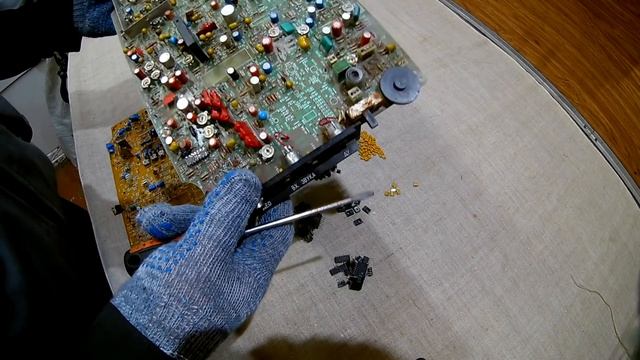 Электроника ВМ-12 / микросхемы, конденсаторы. Что еще взять? смотреть онлайн