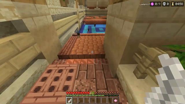 ЛЕГЕНДАРНЫЙ ЗАБЕГ В МАЙНКРАФТ ПЕ! ИГРЫ НА СЕРВЕРЕ THE HIVE смотреть онлайн