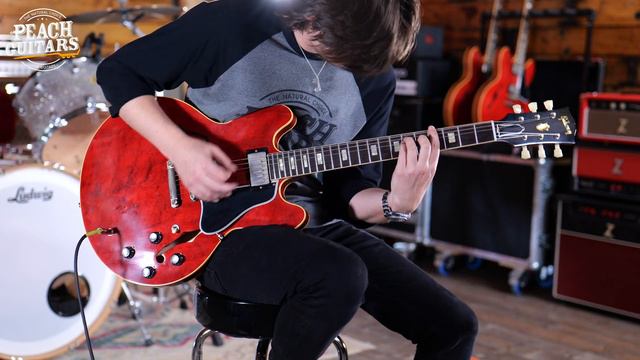 No Talking...Just Tones | Gibson Custom Murphy Lab 1964 ES-335 Reissue 60's Cherry Ultra Light Aged смотреть онлайн