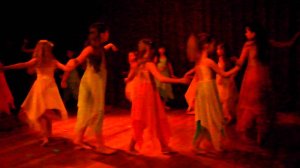 В пещере горного короля Dance-o-Dora