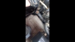 Машина глохнет,плохо заводится и теряет мощность.Зависает датчик дроссельной заслонки 70-80%.