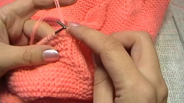 СВИТЕР спицами оверсайз платочной вязкой. МК Часть 3. Ложная кеттлевка горловины. Воротник. Сборка. смотреть онлайн