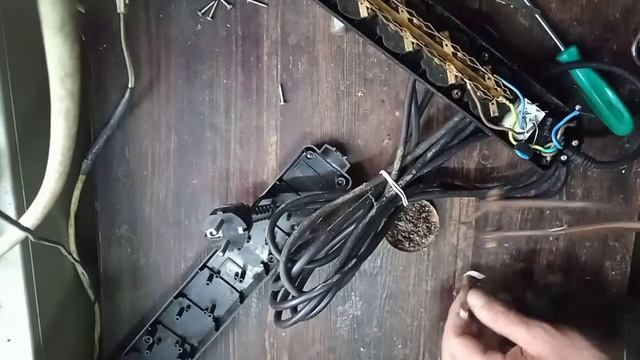 Ремонт подовжувача заміна вимикача смотреть онлайн