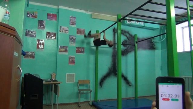 Рекорд России. Подъемов переворотом. 9 лет. 60 раз. смотреть онлайн