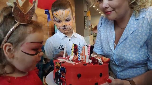 мамас папас Архангельск аниматор леди баг и суперкот смотреть онлайн