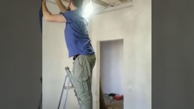 Раевская . Монтаж багета для натяжного потолка смотреть онлайн