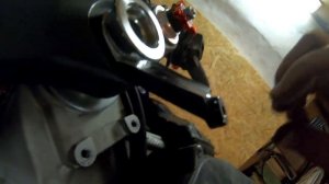 Установка рулевого демпфера с AliExpress на спортбайк Honda CBR929RR.