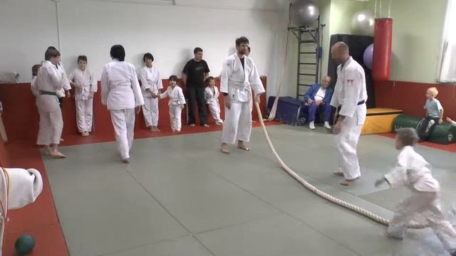 Семейное дзюдо в школе РОКА ДЗЮДО смотреть онлайн