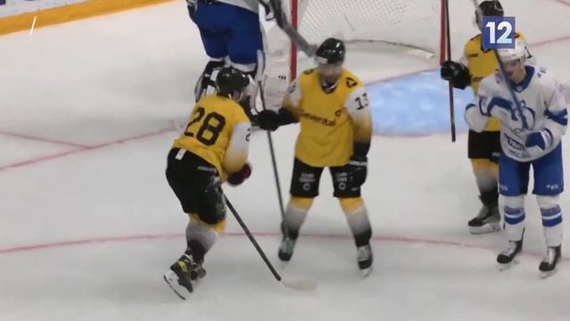 Хоккейная команда "Северсталь" потерпела первое поражение на предсезонном турнире в Уфе смотреть онлайн