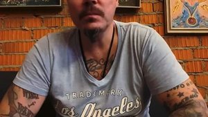 Арнольд Черногорский нам угрожает / Эльза пошла по рукам / Сергей Симонов / Хиккан