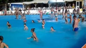 АЛТАЙ.На искусственной волне в аквапарке оз.Яровое август 2016