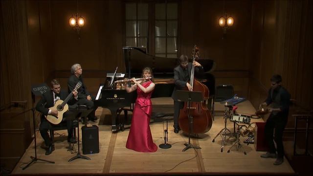 Altamiro Carrilho, "Aeroporto do Galeão" - Dolce Suono Ensemble смотреть онлайн