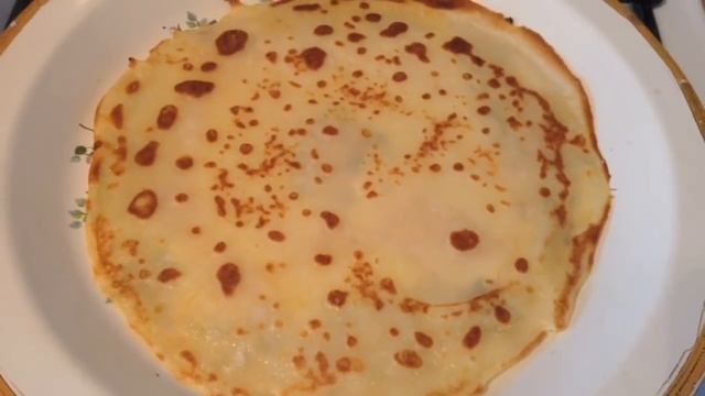 Блины с ливерной колбасой. Тушеная капуста. Готовим быстро, просто и вкусно