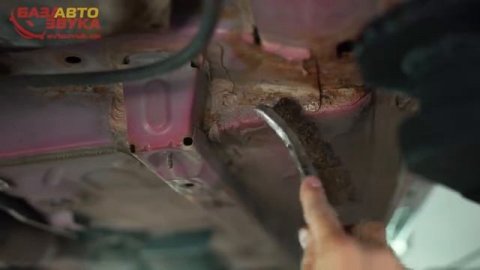 Чем обработать днище автомобиля. Антикоррозийная защита машины от ржавчины.