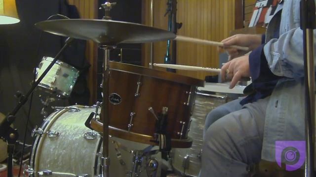 HOW TO PLAY THE SAMBA FOOT PATTERN UNDER YOUR HAND TECHNIQUE смотреть онлайн