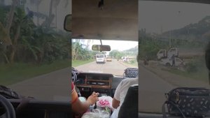 nissan vanette vs nissan nv350