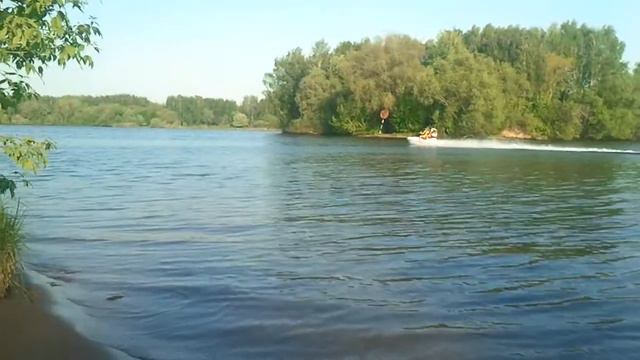 берег реки около Строгино