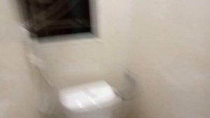 Как убрать конденсат на трубах холодной воды.