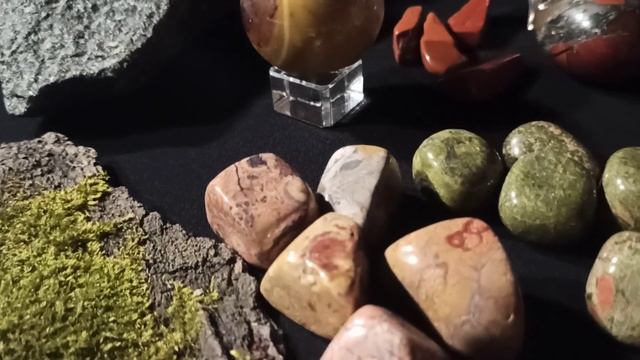 Камень Яшма и самое интересное. смотреть онлайн