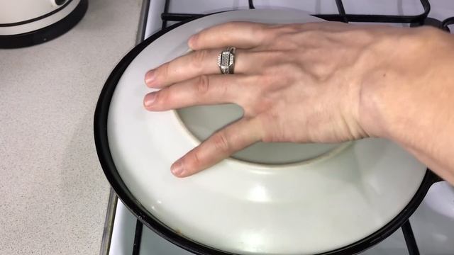 ВКУСНЫЙ и СЫТНЫЙ ЗАВТРАК это так просто. Ленивый хачапури из лаваша и сыра на сковороде