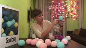Как одеть шарики из ниток на гирлянду Soulcity.