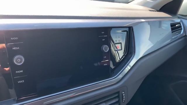 Volkswagen NEW Polo 2019 Highline Reflex Silver 16inch Las Minas Dark walk around & detail inside смотреть онлайн