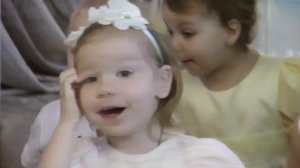 Кто нам елочку принес ?