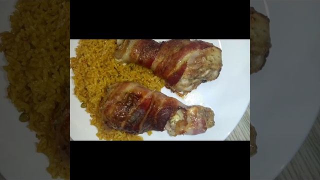 Куриные ножки в беконе