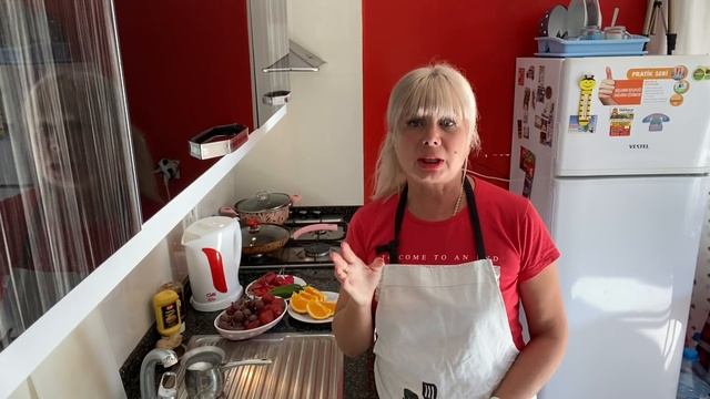 ЛУЧШАЯ ГЛАЗУРЬ ДЛЯ КУЛИЧЕЙ ПАСКИ БЕЗ ЯИЦ НА ЖЕЛАТИНЕ | Irina Belaja смотреть онлайн