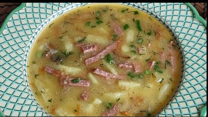 Гороховый суп на основе горохового пюре. Быстро. Просто. Вкусно.