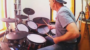 Robbie Williams - Let Me Entertain You: drum cover
