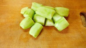 Летний крем-суп из сельдерея