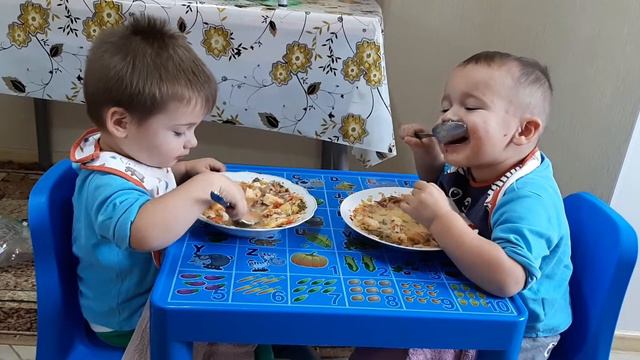Апетит.Двойняшки.