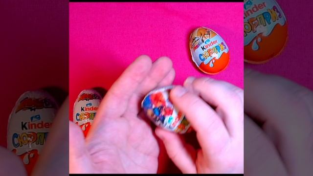 Candy's Kinder ASMR lollipops satisfying video relaxing Kinder Joy, Kinder Surprise #shorts (22)