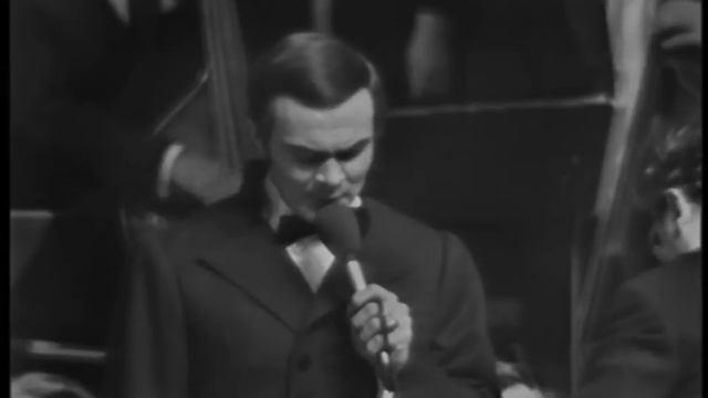 Muslim Magomaev. Московские окна