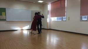 「Vuelvo al Sur」(Juan Carlos Caceres)   Arugentine Tango Dance Milonga Style.     Ida Shiegel & Yoko